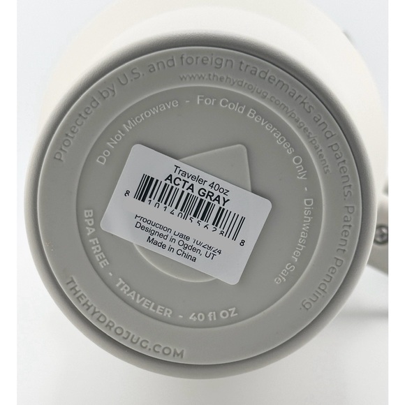 BRAND NEW IN BOX LIMITED EDITION HydroJug X ACTA 40oz - Picture 4 of 4